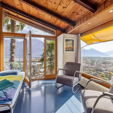 Egner- Apt-glaspalast By Interhome *