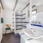 Egner- Apt-glaspalast By Interhome Διαμέρισμα