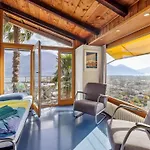 Egner- Apt-glaspalast By Interhome *